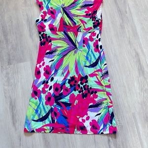 JONES & CO size 12 women’s dress. Like new condition. Stretch quality material